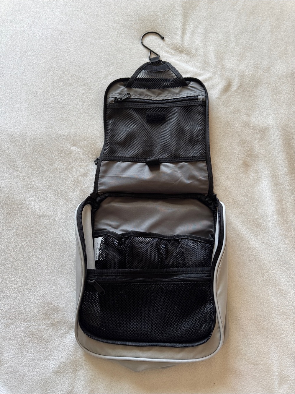 Eddie Bauer Toiletry travel bag - Picture 5 of 8